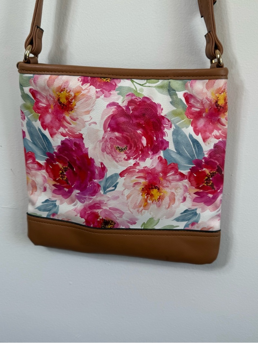 Rosetti Pink Watercolor Floral Crossbody Bag Vegan Leather Trim Romantic Spring - Picture 4 of 9